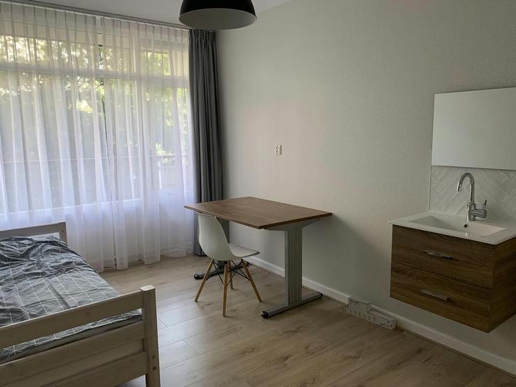 Kamer te huur in Capelle aan den IJssel - 107 m² - 2, Huizen en Kamers, Kamers te huur, Rotterdam