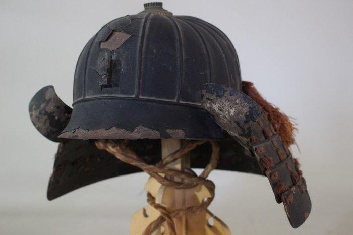 Kabuto - Japan - Akodanari 16 Ken Suji Kabuto m/ Maetate :, Antiek en Kunst, Antiek | Overige Antiek