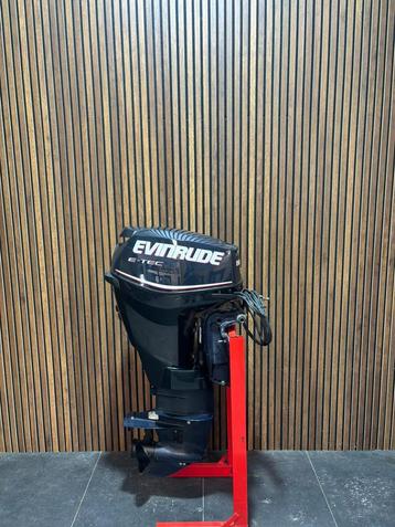Evinrude E-TEC 30 PK beschikbaar voor biedingen