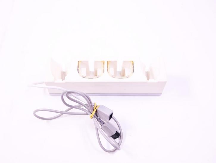 Wii - Charging Station, Spelcomputers en Games, Games | Nintendo Wii, Ophalen of Verzenden