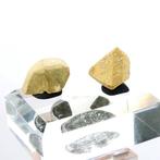 Betafite (set van 2) - Betafo, Madagaskar - Hoogte: 1.5 cm -