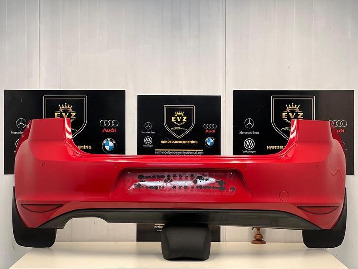 VW Golf VII AUA achterbumper bj.2013 art.5G6807421 rood, Auto-onderdelen, Carrosserie en Plaatwerk, Gebruikt, Volkswagen, Achter