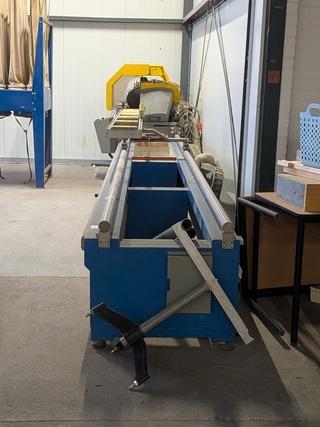 Industriële verstekzaag Kruba, Univer 500DK2, Doe-het-zelf en Verbouw, Gereedschap | Zaagmachines