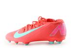 Nike Voetbalschoenen in maat 40½ Overig, Overige kleuren, Verzenden, Nike, Zo goed als nieuw