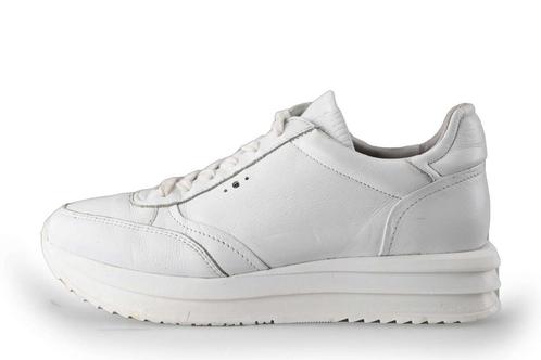 AQA Sneakers in maat 37 Wit | 10% extra korting, Kleding | Dames, Schoenen, Wit, Zo goed als nieuw, Sneakers of Gympen, Verzenden