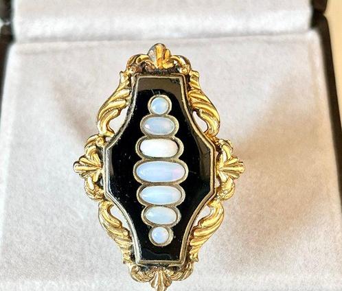 Ring - 18 karaat Geel goud - 0.40ct. tw. Opaal - Onyx -, Sieraden, Tassen en Uiterlijk, Ringen