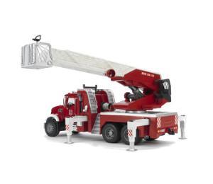 Bruder Mack granite brandweerauto, Kinderen en Baby's, Speelgoed | Overig, Ophalen of Verzenden