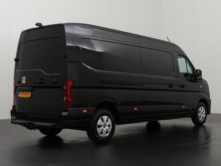 Renault Master Bestelbus L3 H2 2024 Diesel Handgeschakeld, Auto's, Renault, Dealer onderhouden, Te koop, Zwart, Handgeschakeld