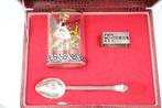 Figuur - Cup napkin ring and spoon (3) - .833 zilver