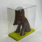 Yoshitomo Nara (1959) - sculptuur, Aomori Dog Piggy Bank