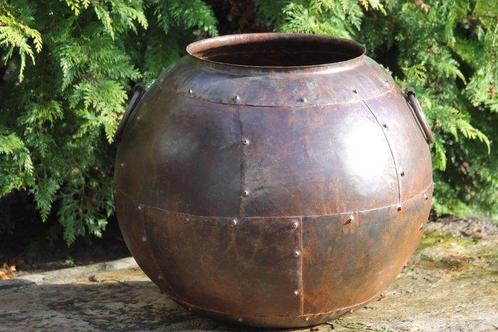 Pot - handmade tuinvaas-pot - Metaal, Antiek en Kunst, Kunst | Designobjecten