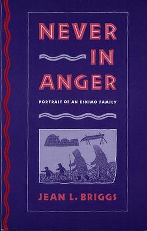 Never in Anger - Portrait of an Eskimo Family 9780674608283, Boeken, Overige Boeken, Gelezen, Verzenden