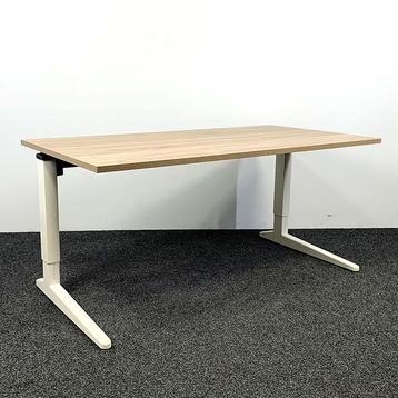 Ahrend Essa Bureau - Knop Verstelbaar | 160 x 80 cm beschikbaar voor biedingen