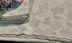 Tafelkleed (13) - 250 cm - 170 cm - Antieke borduursels