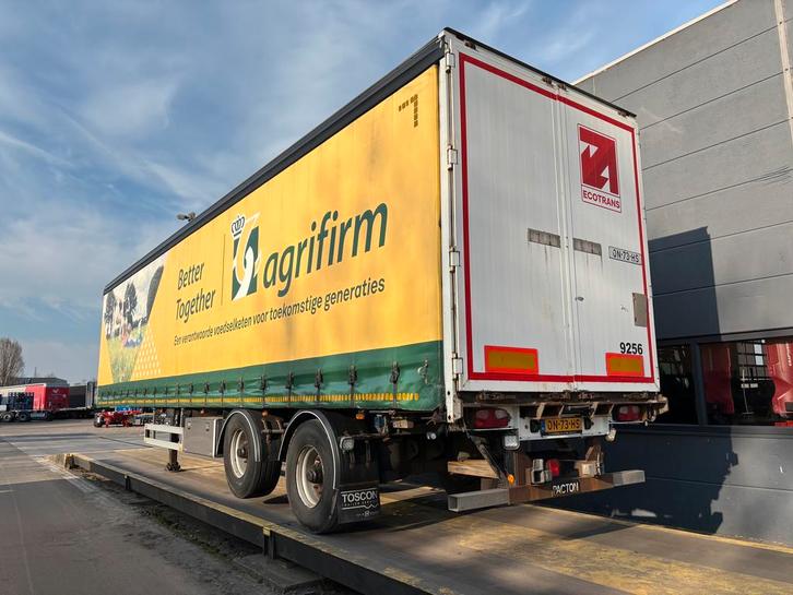 Pacton korte schuifzeil oplegger | Kooiaap | Stuuras, Auto's, Vrachtwagens, Aanhangers en Opleggers