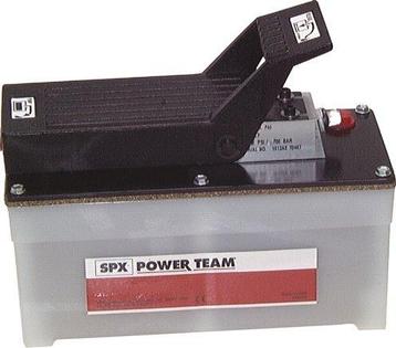 Power Team Eentraps Hydraulische Pomp- Plastic 1,7l Tank beschikbaar voor biedingen