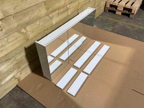 Veiling - Beaux spiegelkast 120cm met 3 deuren Calais wit ge, Huis en Inrichting, Badkamer | Badkamermeubels, Nieuw