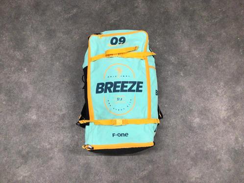 F-One Breeze V3 9m | Tweedekans, Watersport en Boten, Kitesurfen, Ophalen of Verzenden