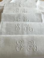 Tafelservies (8) - Frans huishoudenlinnen. Set van 8