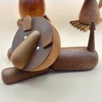 Senshukai  - Speelgoed meubels Vintage wooden animals