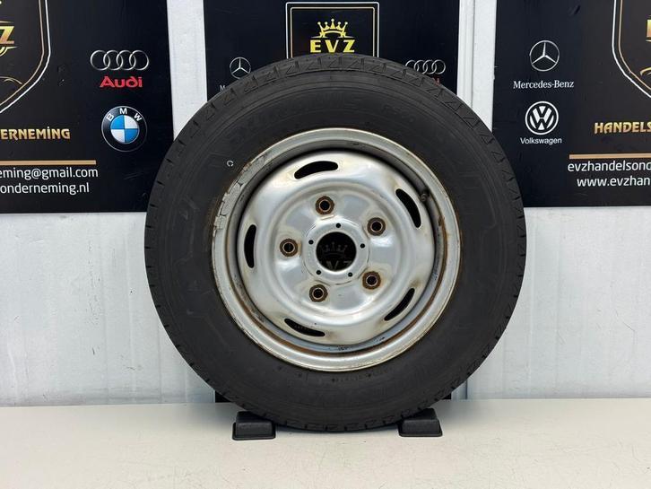 195/70R15 Ford Transit bj.2010 reservewiel 1 stuk 9 mm, Auto-onderdelen, Banden en Velgen, 15 inch, Zomerbanden, 195 mm, Bestelwagen