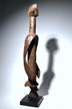 beeld van een beschermende geest - Nigeria, Antiek en Kunst