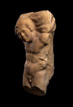 Oud-Romeins Marmer Telamon in de vorm van een Satyr. 1e eeuw