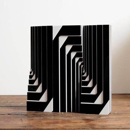 Gio Schiano - sculptuur, Multiframes - 30 cm - gegoten, Antiek en Kunst, Kunst | Designobjecten