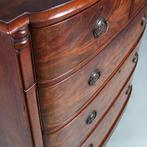 Bow front commode met oplopende lade bloemmahonie ca 1825 No, Antiek en Kunst, Ophalen of Verzenden