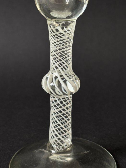 Wijnglas - Slingerglas - 18e Eeuw - Glas - Eén ‘Knoop’ in de, Antiek en Kunst, Antiek | Glas en Kristal