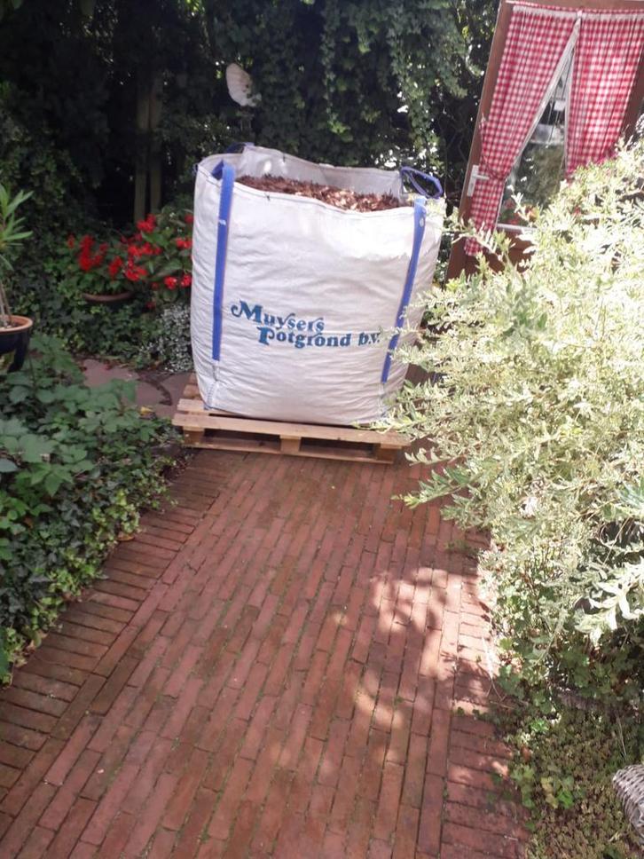 Big Bag Afgezeefde Dennenschors Larix Speciaal 1000 Liter, Tuin en Terras, Hand-tuingereedschap, Overige soorten, Nieuw, Ophalen
