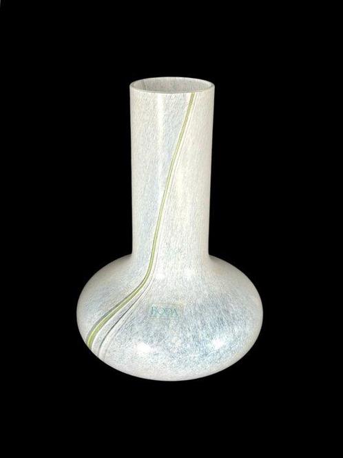 Kosta - Bertil Vallien - Vaas - Rainbow - Mondgeblazen Glas, Antiek en Kunst, Antiek | Meubels | Stoelen en Banken