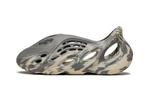 Adidas Yeezy Foam RNNR MXT Moon Gray - maat 40.5 (Sneakers), Verzenden, Nieuw, Sneakers of Gympen, Grijs