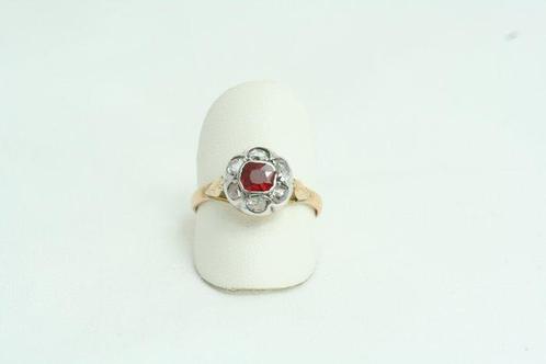 Ring - 18 karaat Geel goud Robijn - Diamant - Bloemring, Sieraden, Tassen en Uiterlijk, Ringen