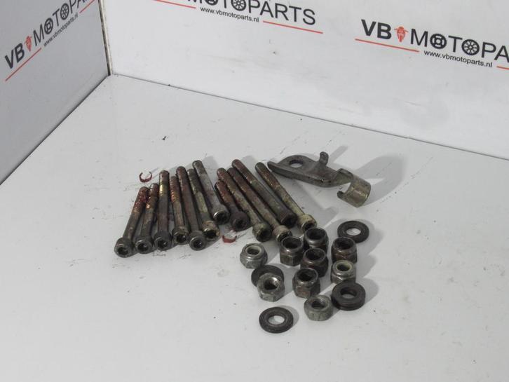 KTM 125 LC2 Bouten motorblok, Motoren, Onderdelen | Overige, Ophalen of Verzenden