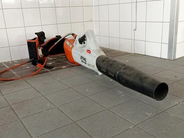 Accu bladblazer, Stihl, BGA 100, 2019, Auto's, Bestelauto's
