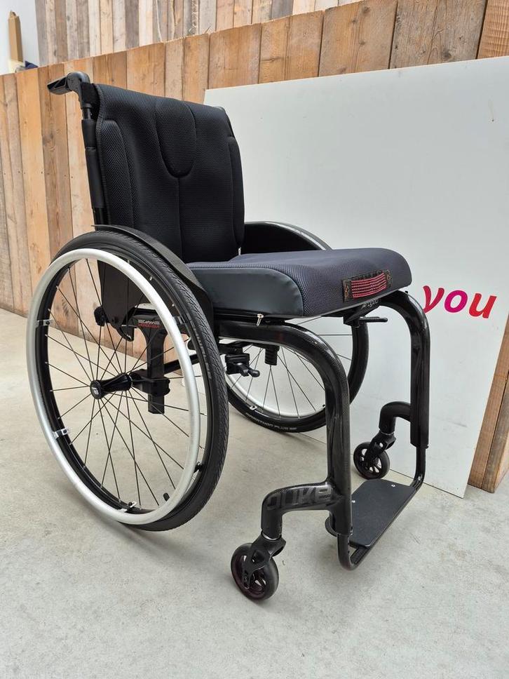 PROGEO DUKE VASTFRAME GEBRUIKTE ROLSTOEL, Diversen, Rolstoelen, Handbewogen rolstoel, Gebruikt, Ophalen