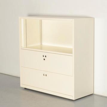 Gispen ladekast, creme, 120 x 120 cm, incl. 2 laden beschikbaar voor biedingen
