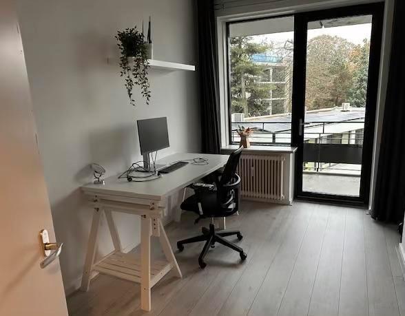 Appartement te huur 3 kamers, Tilburg, Huizen en Kamers, Huizen te huur, Direct bij eigenaar, Limburg, Appartement