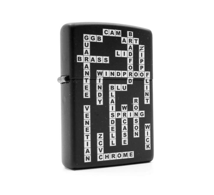Zippo Planeta Crossword, Verzamelen, Rookartikelen, Aanstekers en Luciferdoosjes, Aansteker, Verzenden