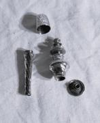 Naaiset - Compendium