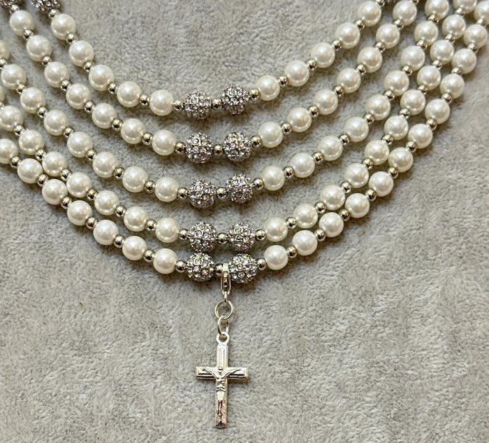 Moeder van witte parels met een katholiek kruis, gemaakt van, Antiek en Kunst, Antiek | Boeken en Bijbels