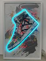 Neon Art Jordan, Nieuw
