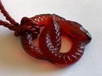 René Lalique - Rode slang (met hoes) - Cristal - Hanger, Antiek en Kunst