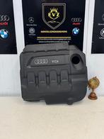 Audi A3 Sportback 8VA/8VF bj2015 afdekplaat motor 04L103925R, Gebruikt, Audi