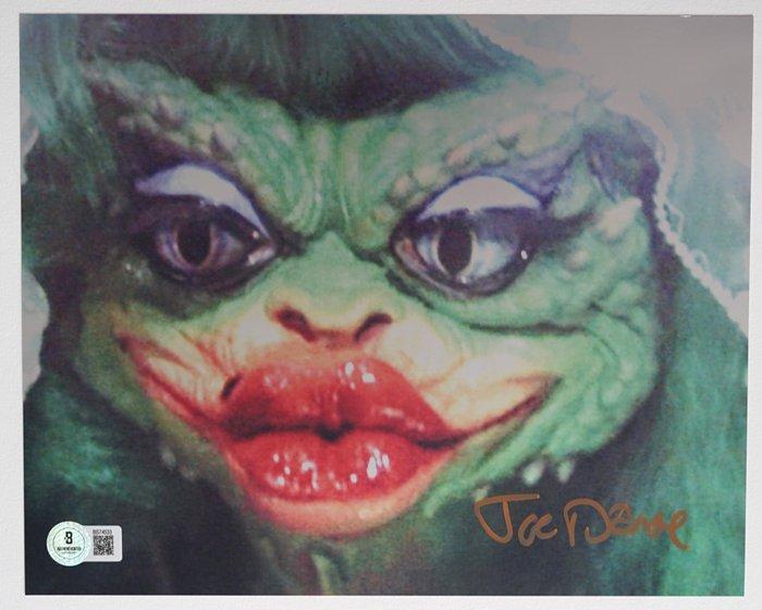 Gremlins (1984) - Joe Dante (Film Director) - Autograph,, Verzamelen, Film en Tv