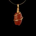 Oud-Romeins Hanger met draadgeregen karneool kraal