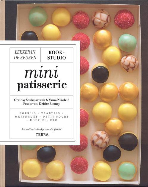 Minipatisserie / Kookstudio 9789089892454, Boeken, Kookboeken, Gelezen, Verzenden