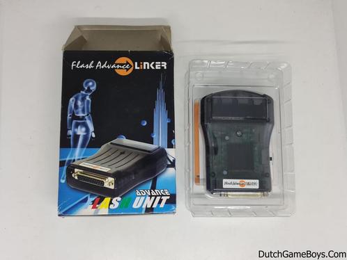 Flash Linker Advance - Advance Flash Unit + 64Mb Card, Spelcomputers en Games, Spelcomputers | Nintendo Game Boy, Gebruikt, Verzenden