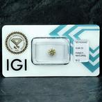 1 pcs Diamant (Natuurlijk gekleurd) - 0.64 ct - Rond - Fancy, Sieraden, Tassen en Uiterlijk, Edelstenen, Nieuw